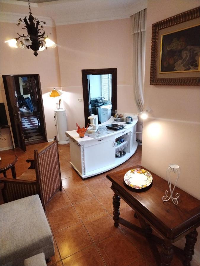 Luna Apartment Нови Сад Екстериор снимка