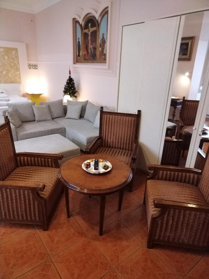 Luna Apartment Нови Сад Екстериор снимка