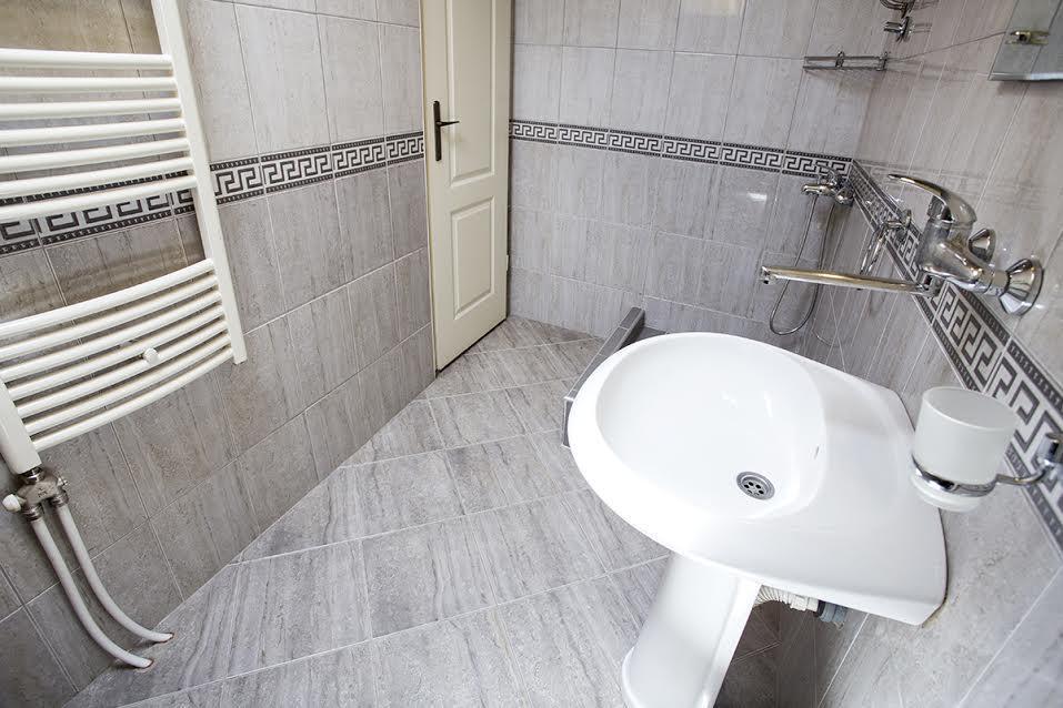Luna Apartment Нови Сад Екстериор снимка