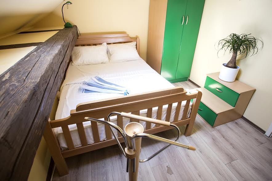 Luna Apartment Нови Сад Екстериор снимка